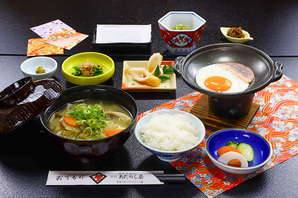 朝食