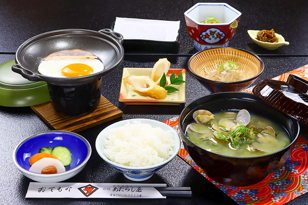 朝食